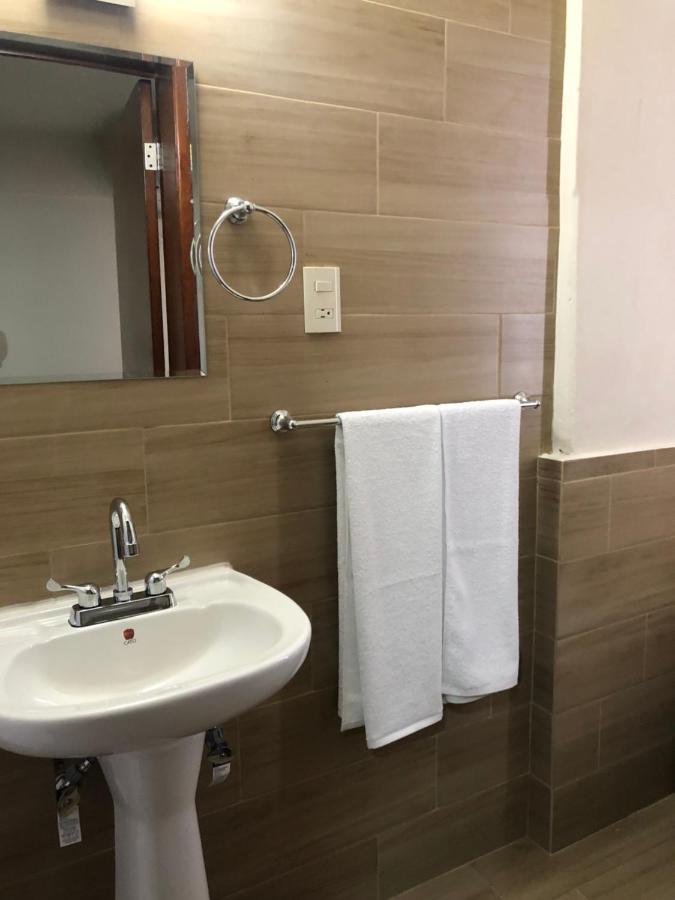 Hotel Lorena Los Mochis Buitenkant foto