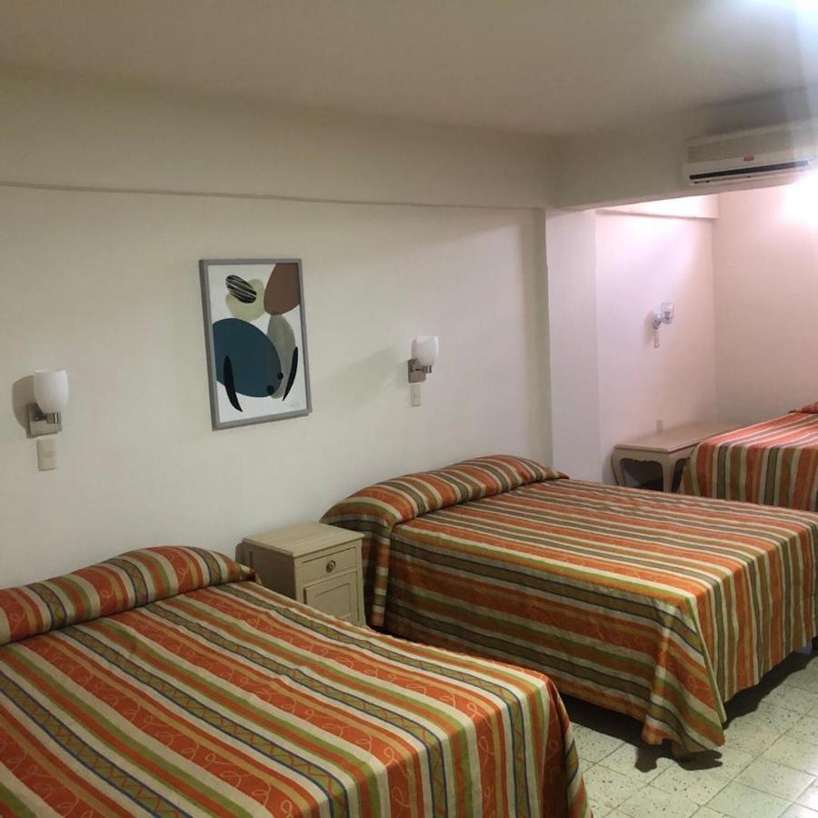Hotel Lorena Los Mochis Buitenkant foto